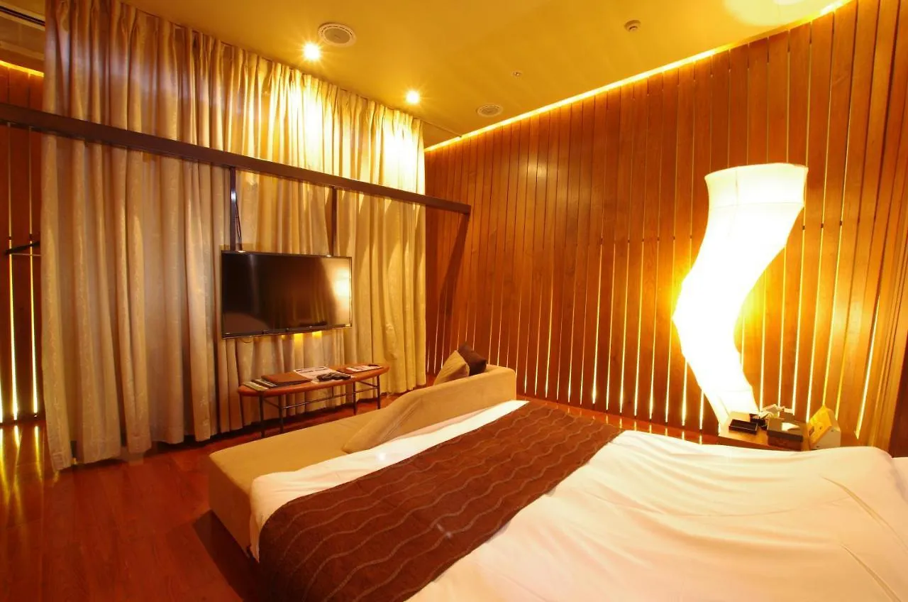 Blue Hotel Nagi-Adult Only Otaru Giappone