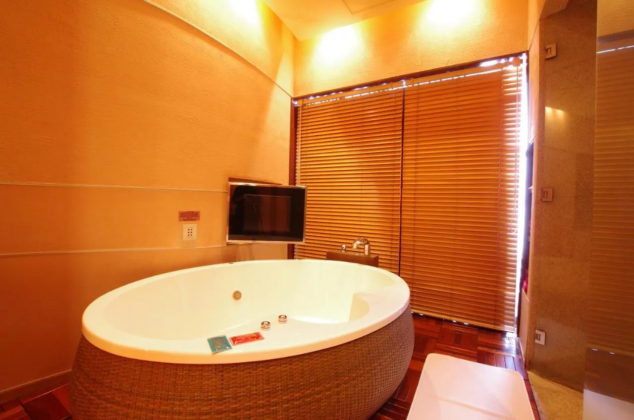 Blue Hotel Nagi-Adult Only Otaru 3*,  Japan
